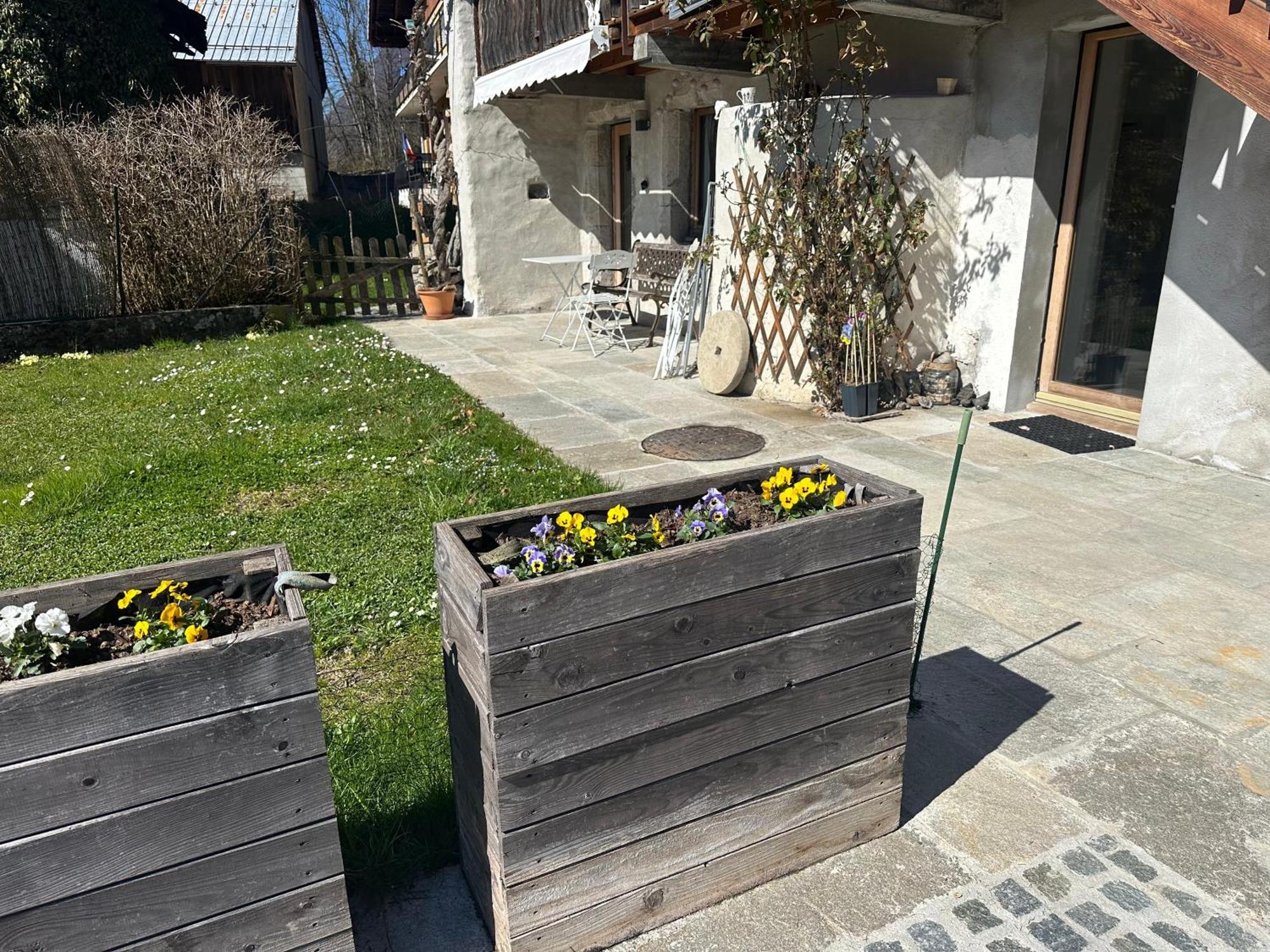 Dans Hameau, Pres Des Pistes Logement De Plein Pied Au Calme Taninges Eksteriør bilde